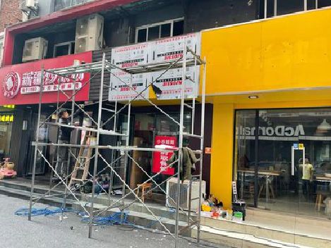 扬中制作广告招牌如何避免它发黄？